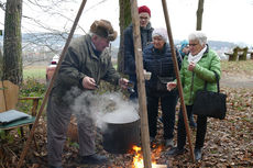 Krippenandacht mit Segnung der Kinder (Foto: Karl-Franz Thiede)